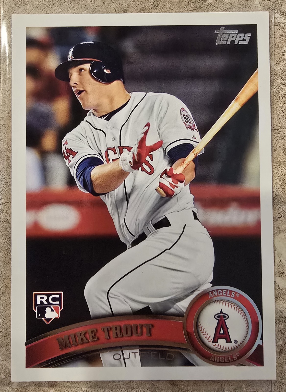 MIKE TROUT 2011 TOPPS UPDATE US175 ROOKIE CARD. LOOK!