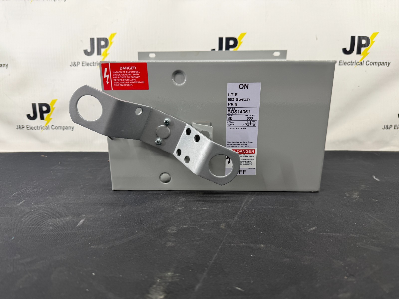 BOS14351 SIEMENS I.T.E. BD SWITCH PLUG, RECON 30 AMP, 600V