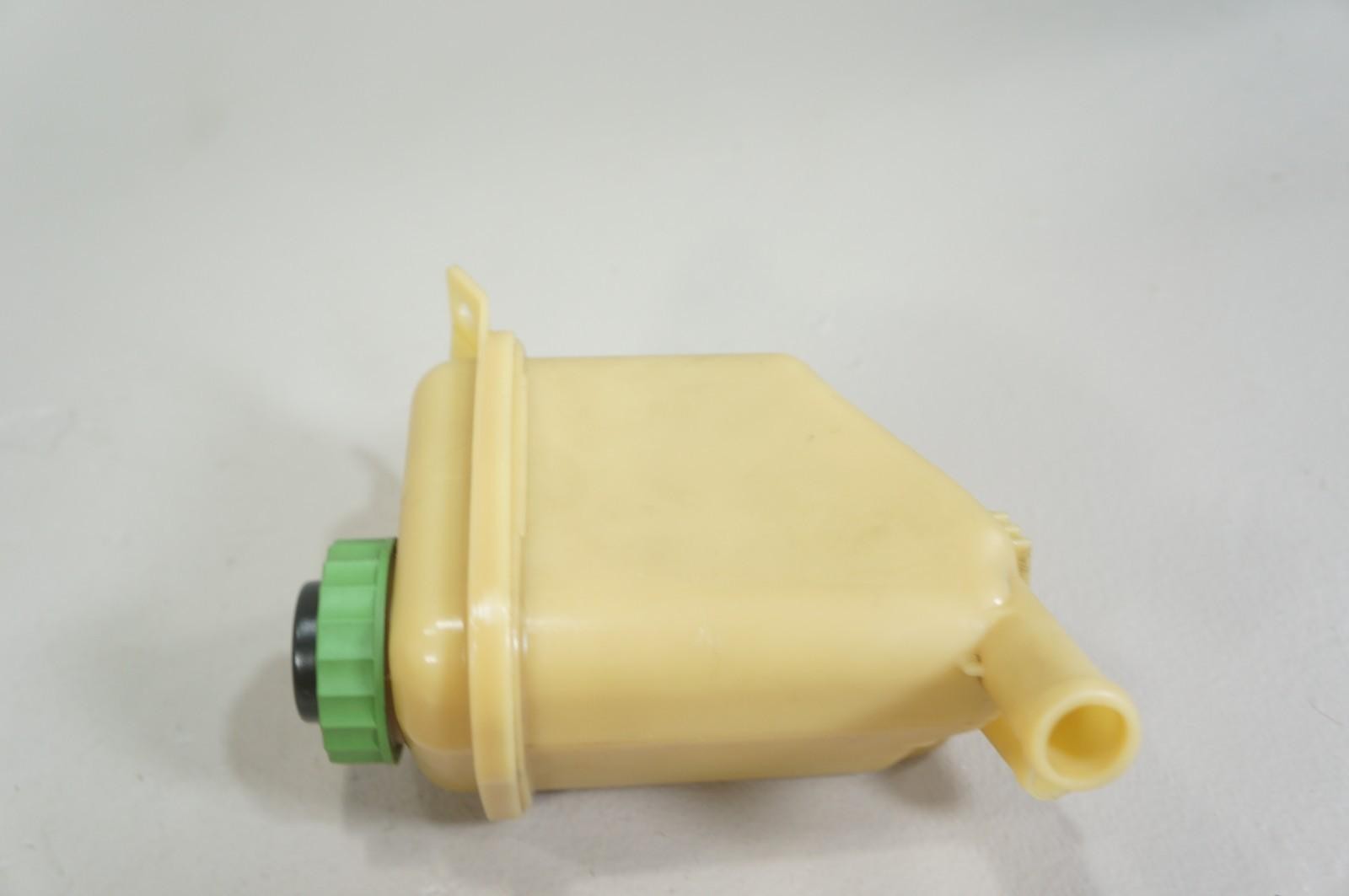 03-2007 vw touareg porsche cayenne power steering pump reservoir tank 7L0422371C