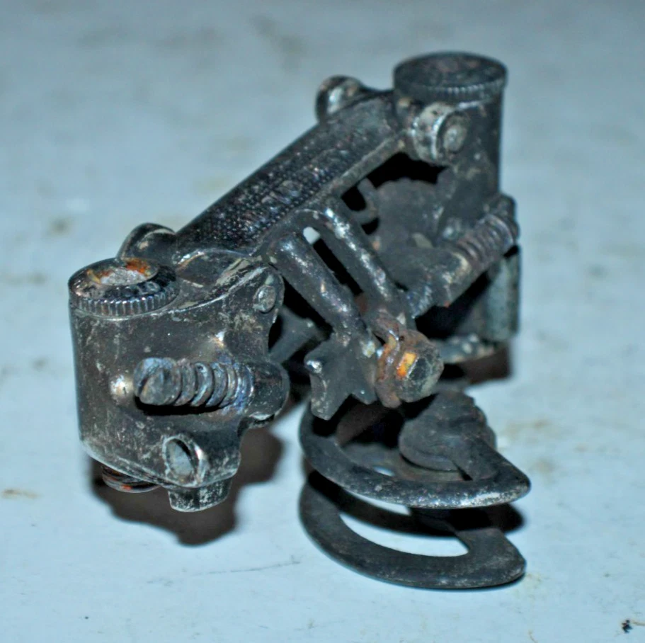 Desviador trasero Campagnolo Nuovo Record corto alcance 8 velocidades Campy ¡Hecho en Italia! Foto 3 de 4