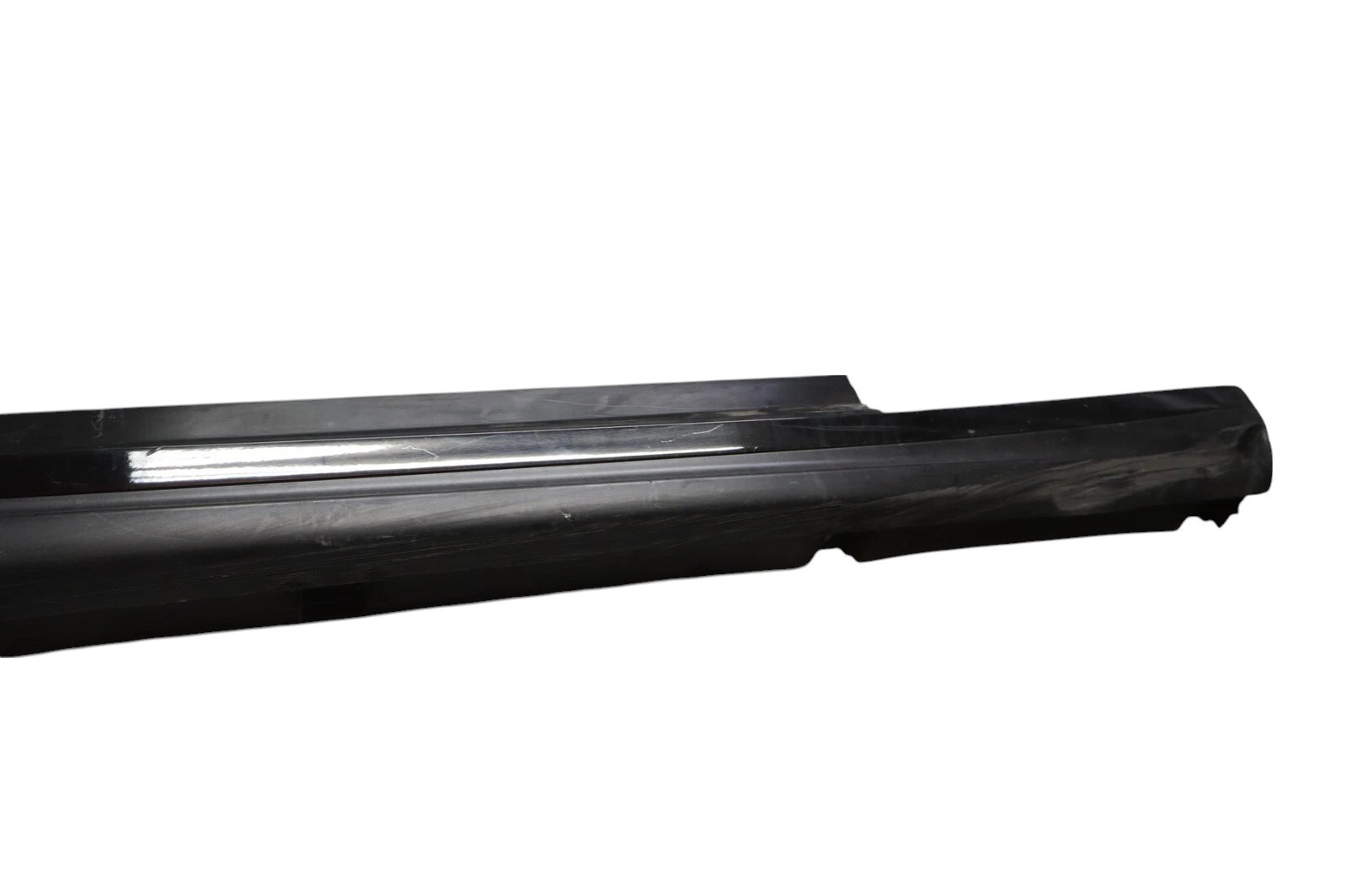 14-20 Maserati Ghibli M157 Right Side Skirt Rocker Panel Molding 6700288400 OEM