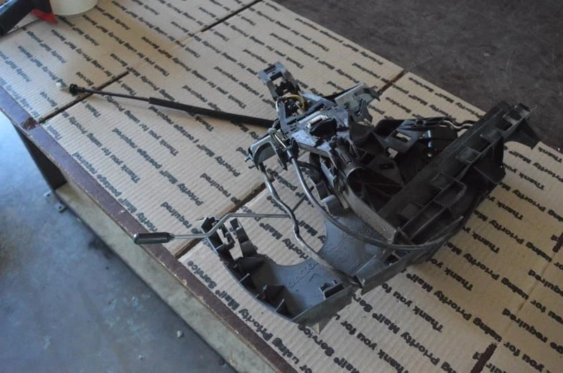 2006 2007 2008 2009 2010 2011 VOLVO S40 ATUADOR DE TRAVA DE PORTA DIANTEIRA DIREITA 30799305 - Imagem 2 de 4