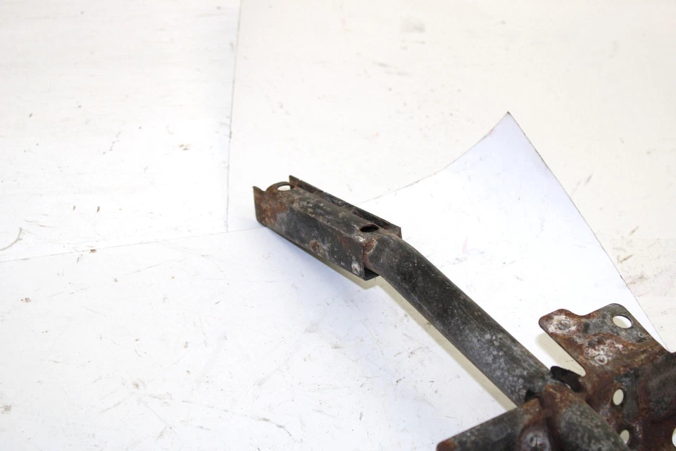 1988 Yamaha Exciter Oem Front Bumper Bracket 84M-77512-01-00 SY120 - Image 3 of 4