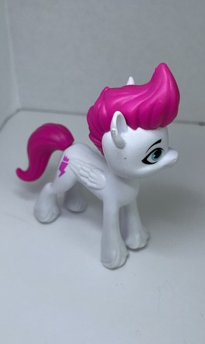 My Little Pony Winter Blue Beanie Hat Rainbow Dash One Size w/ Storm Figurine - Picture 9 of 11