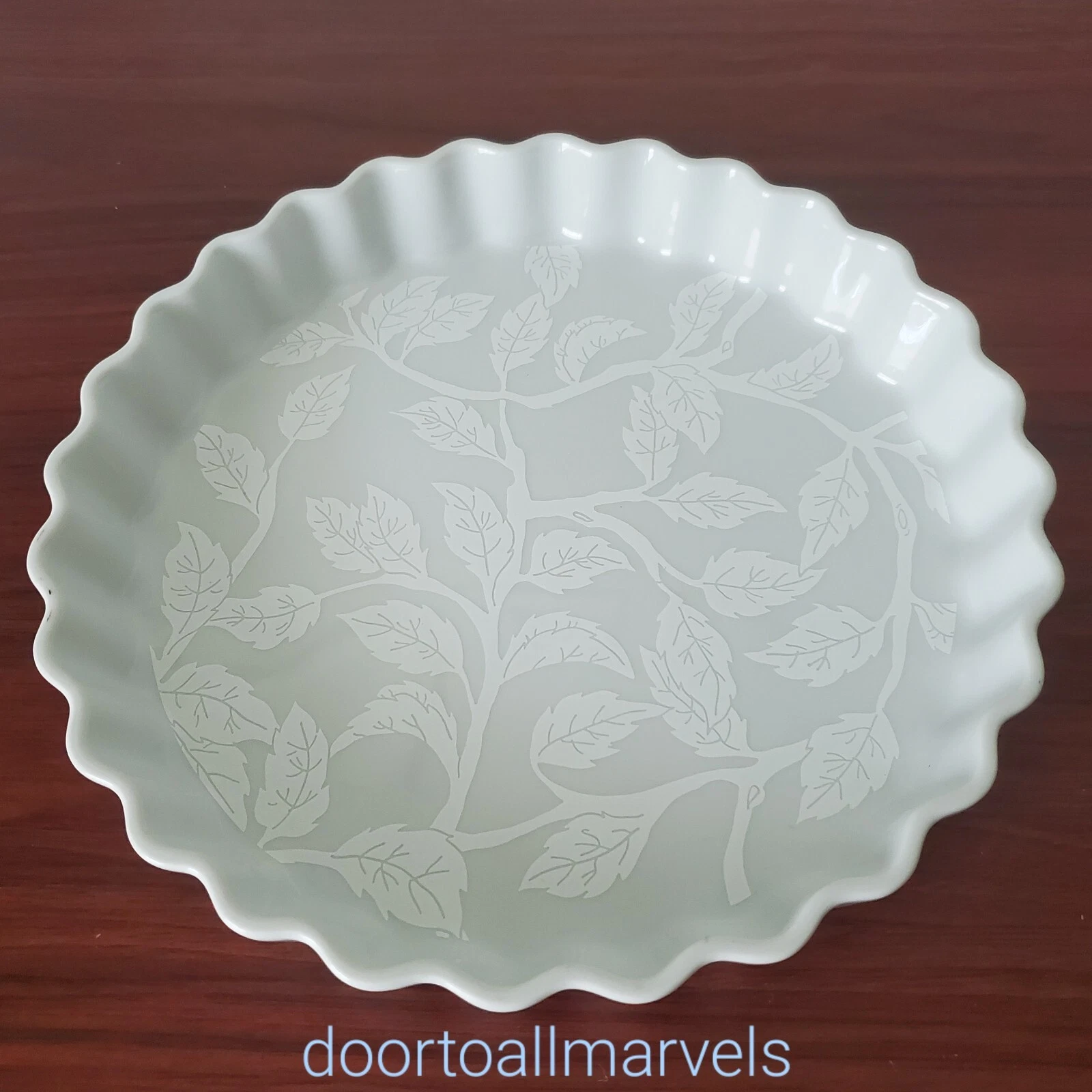Vintage White Leaf Pie Dish Quiche Baking Fine Porcelain by Shafford White 10"