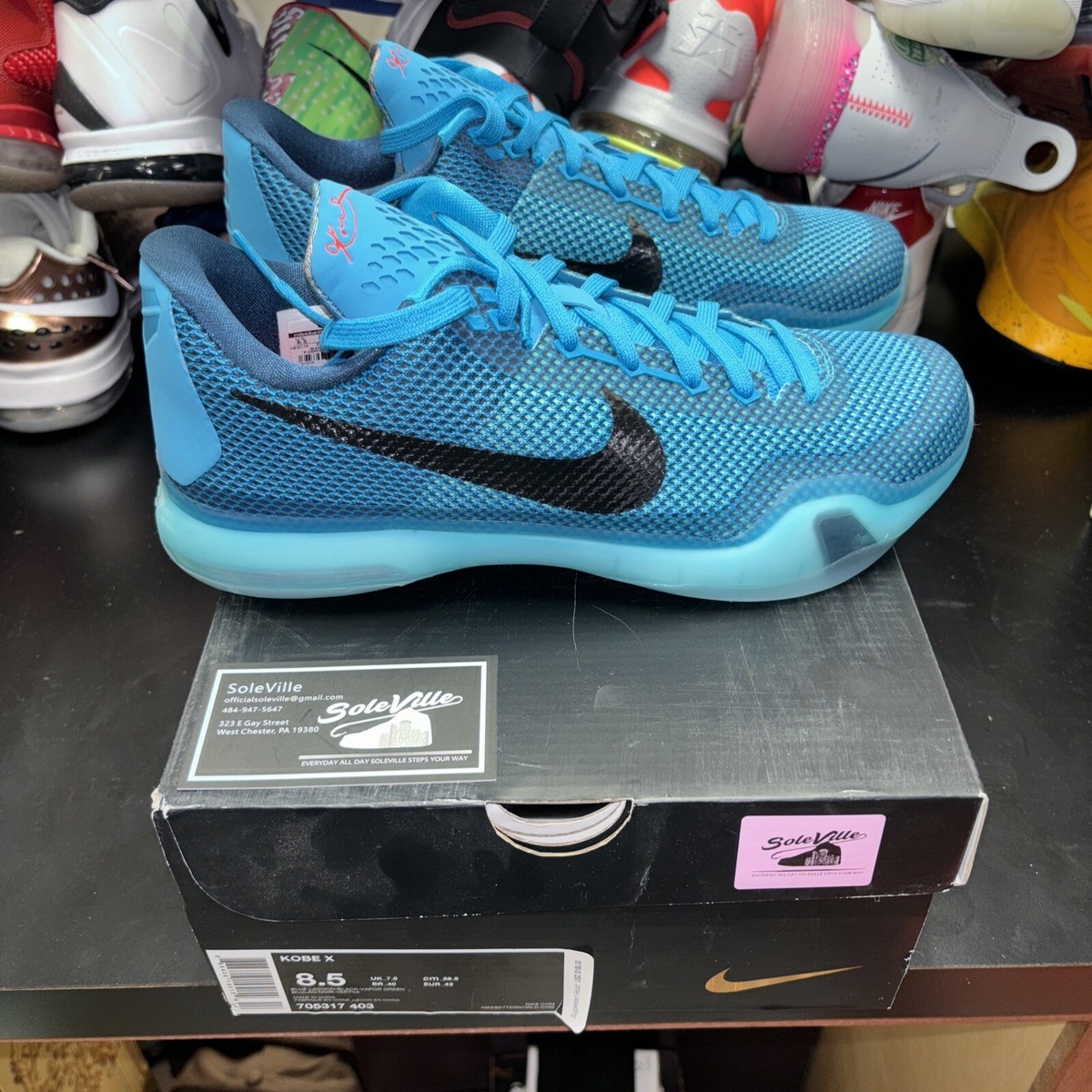kobe 10 5 am flight