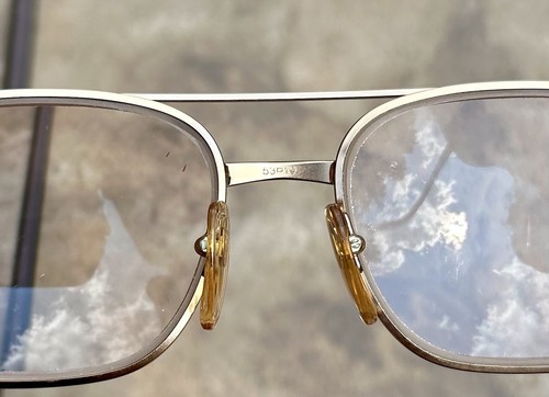 Vintage L’Amy Gold Colored Alcide II Eyeglasses 53-19-140mm FRAMES - Picture 10 of 10