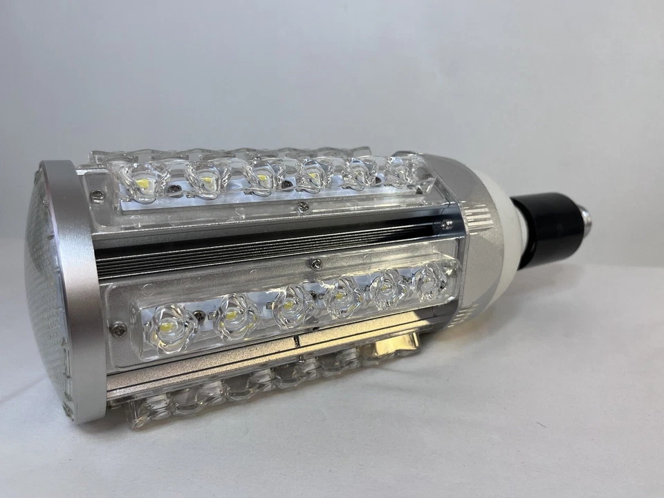 70W High Power Brightness E40 Solar LED Corn Lighting Solar LED Garden Replaceme - Image 3 of 4