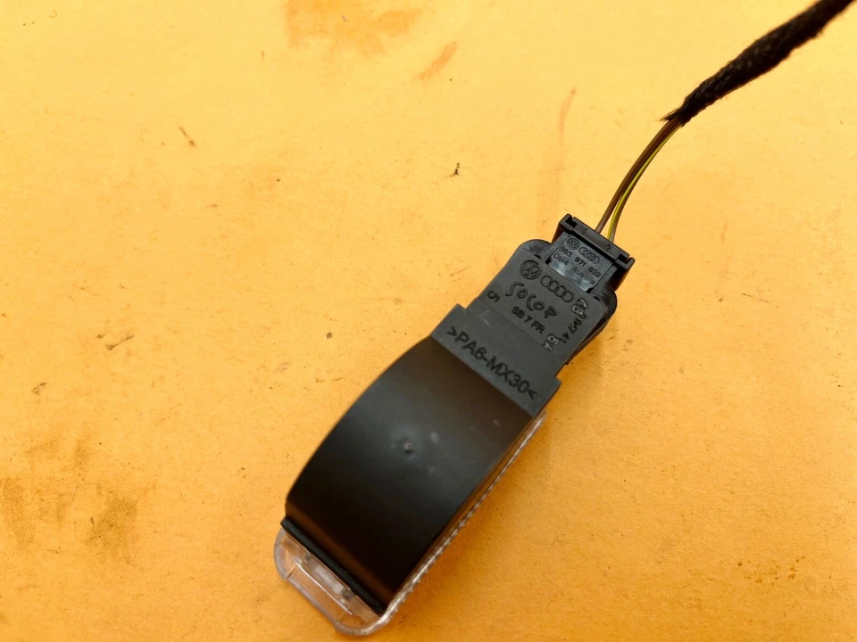 09-17 AUDI Q5 8R PUERTA DELANTERA TRASERA IZQUIERDA DERECHA ADVERTENCIA LUZ CORTESÍA LÁMPARA OEM Foto 4 de 4