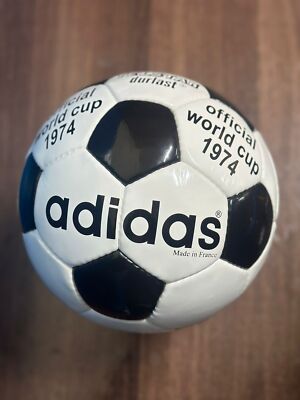 Adidas FIFA World Cup Soccer Ball Match Ball Size 5 (1970