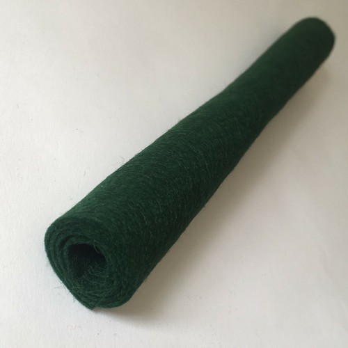 Craft Felt | Wool Mix and Soft Washable | 70+ Colours | 9"/22cm Square Sheets - Picture 76 of 91