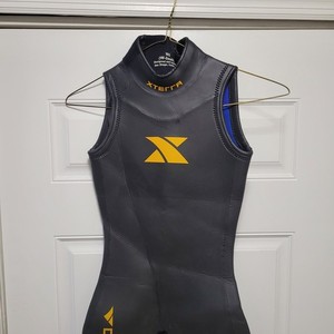 Xterra Vortex 4 Women's Sleeveless Triathlon Wetsuit Size W-Small