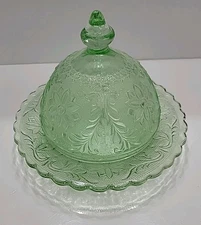 VTG Indiana Glass Chantilly Green Tiara Domed Butter/Cheese Dish