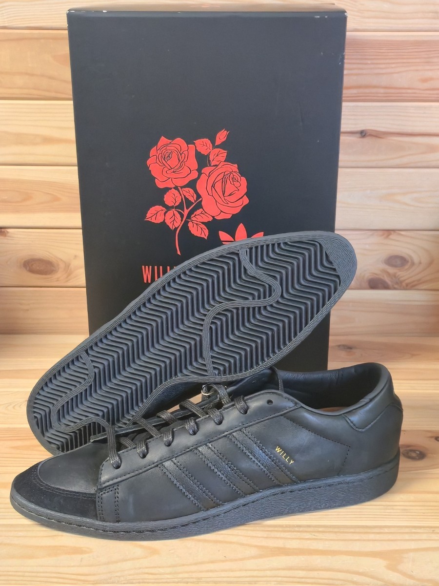 Size 11 - adidas Chavarria Jabbar Dress Men's JR6860