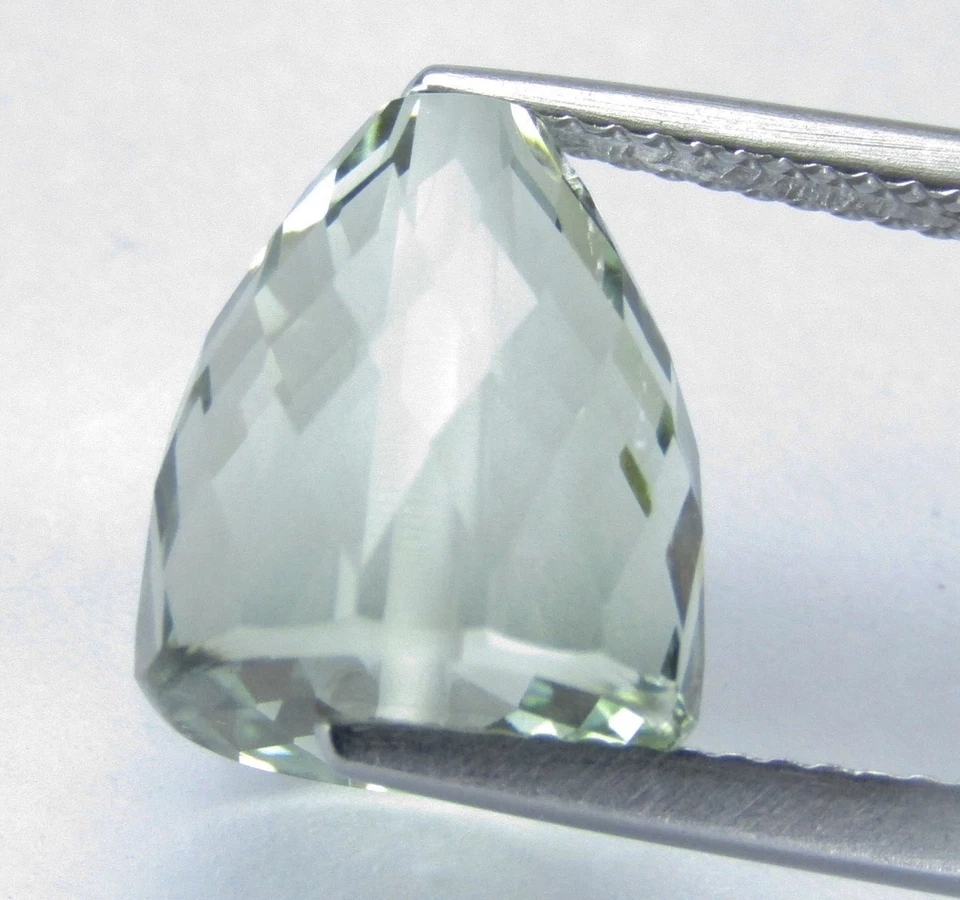 Corte briolita amatista verde natural superior (prasiolita) 8,55 quilates Foto 4 de 4