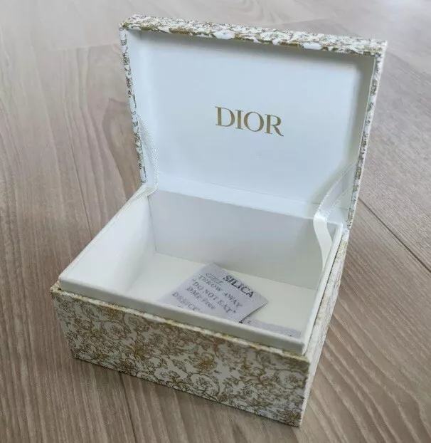 Christian Dior Nouveauté Bijoux Accessoire Coffret Platine Vacances 2023 JAPON