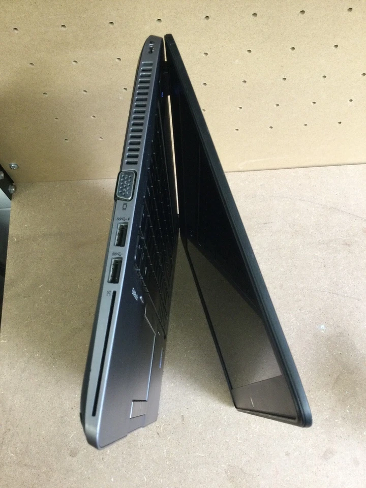 HP Elitebook 840 14” Intel i5-5200U 4GB 500GB Windows 10 Webcam Laptop - Image 3 of 4