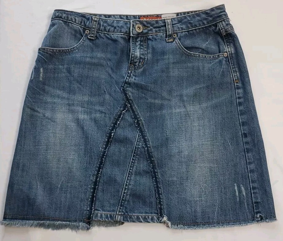 Vintage 90s Y2K Mudd Denim Jean Mini Skirt Size 11 Raw Hem Fading