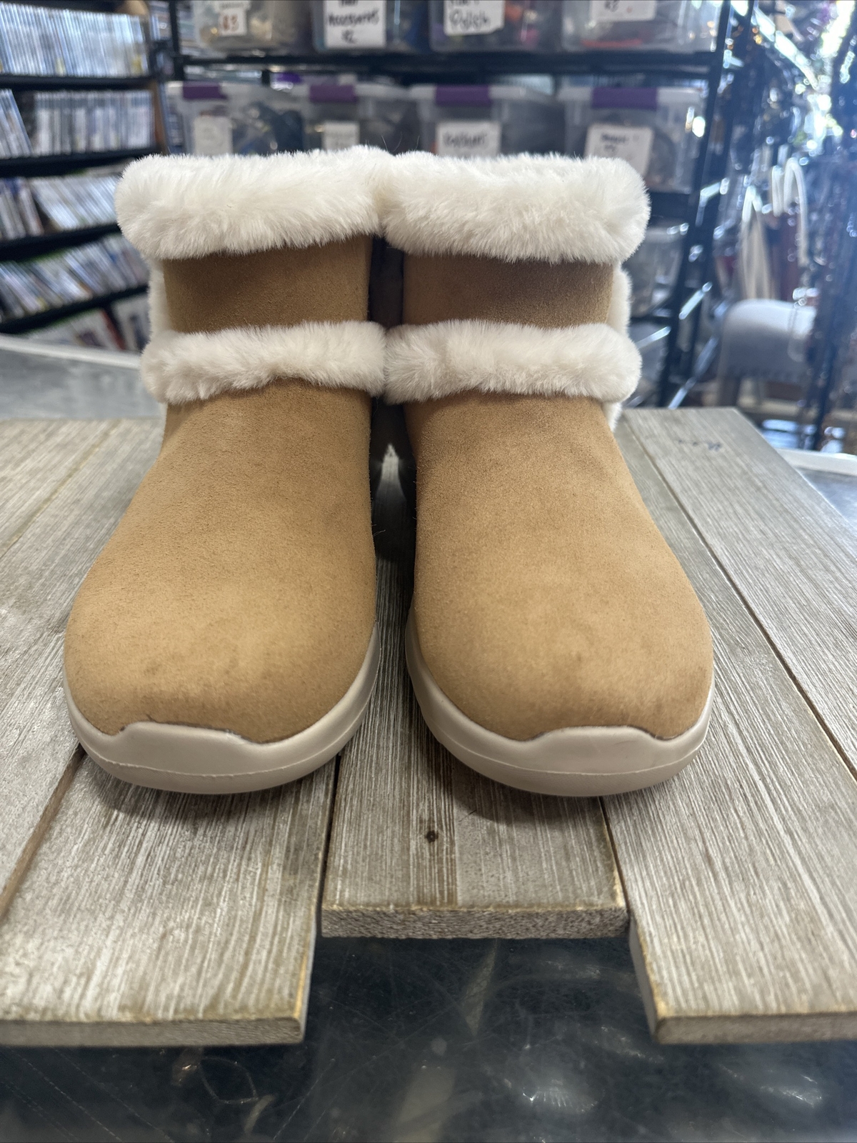 sketchers fur boots