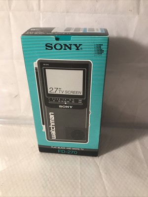 VINTAGE SONY WATCHMAN FD-270 FLAT BLACK & WHITE TV IN ORIGINAL BOX Read Desc