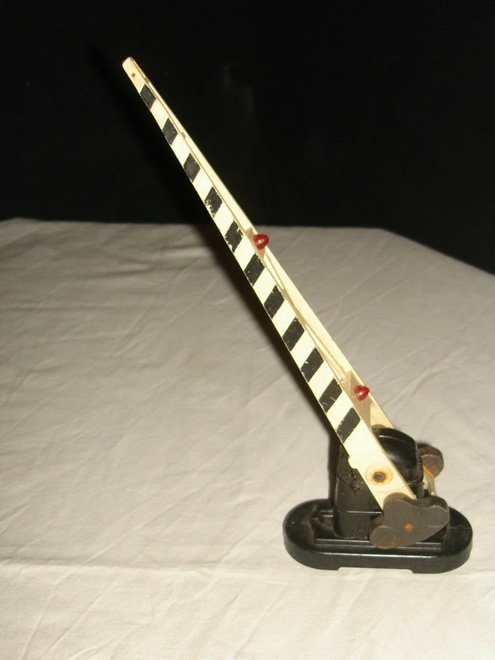 7- Vintage. Lionel & Am. Placas de travessia de ferrovia pré/pós-guerra Flyer O-guage  - Imagem 4 de 4