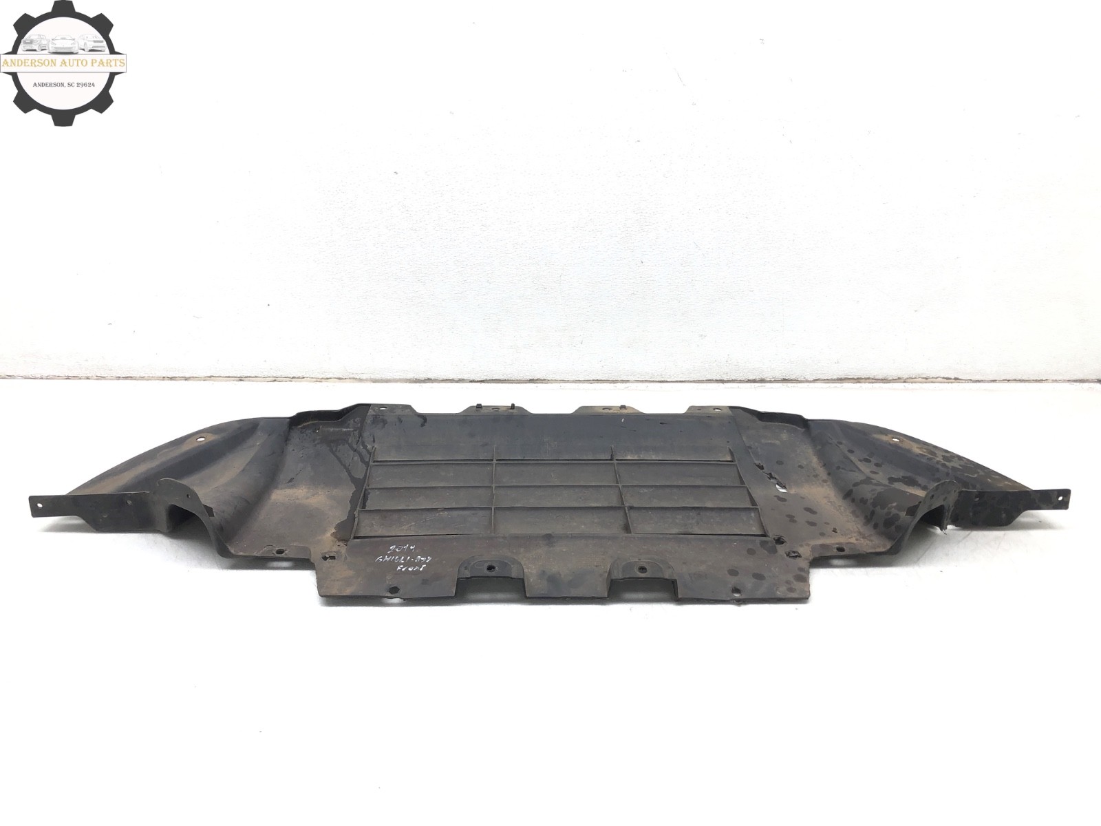 2014-2017 MASERATI GHIBLI S Q4 FRONT BUMPER UNDERBODY SPLASH GUARD OEM