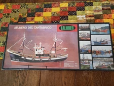 TALHOER  Atunero Del Cantábrico 1/50 Scale Model Fishing Trawler Kit