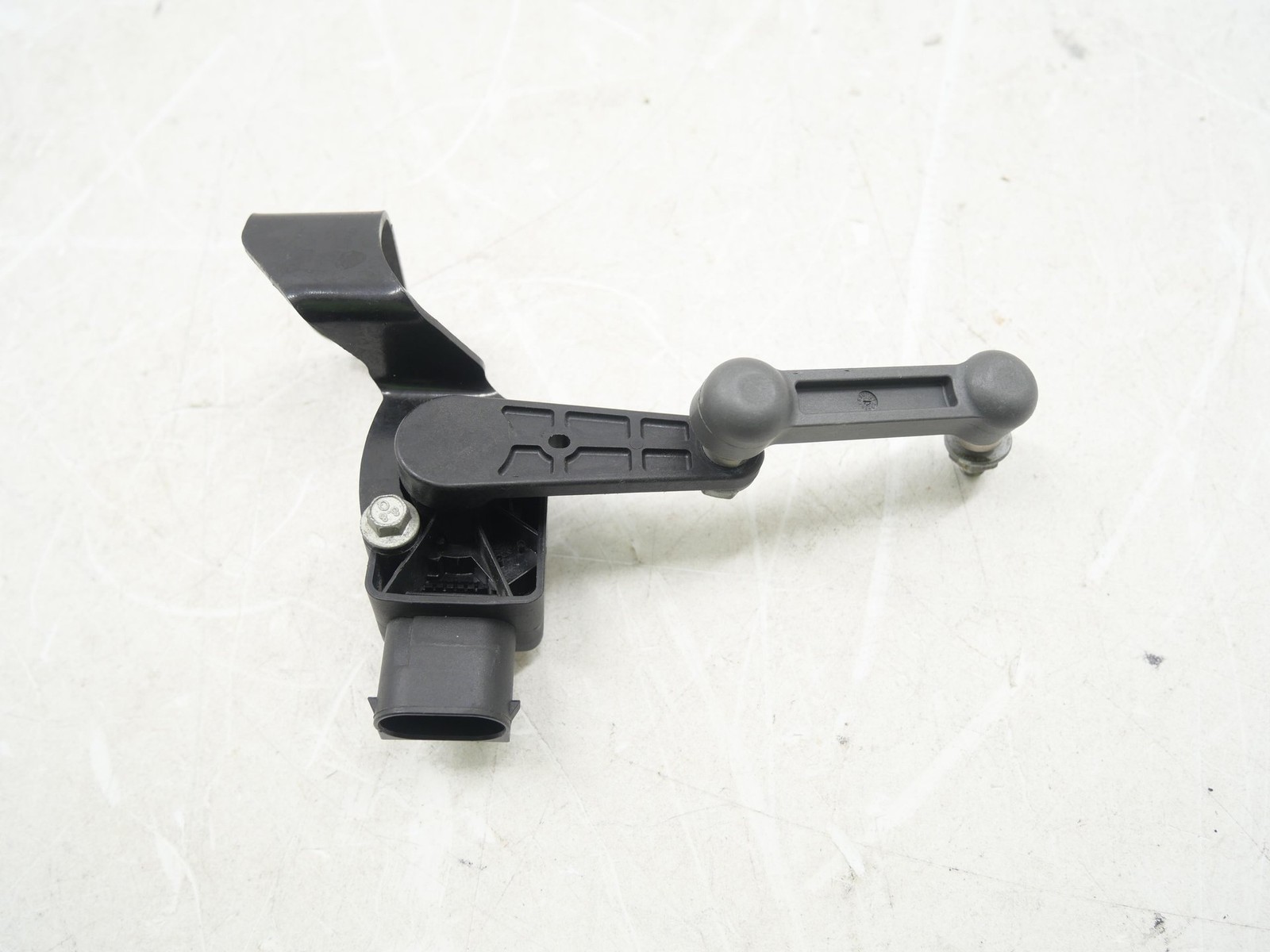 Used Rear Passenger RH Suspension Height Level Sensor 2016-2021 McLaren 570S OEM