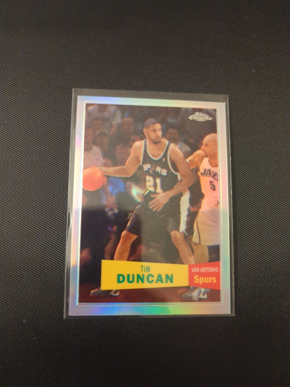 2007-08 Topps Chrome 1957-58 Variations Refractor 107/999 Tim Duncan #21 - NM