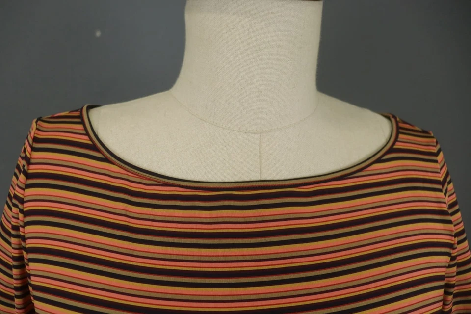 Vestido Gigli Multi Rayas Manga Larga Calce Ajustado Cuello Redondo Pullover Bodycon Talla 46 Foto 3 de 4