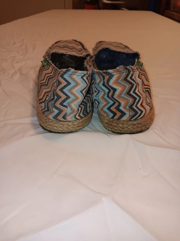 Zapatos sin cordones Sanuk para mujer multicolores talla 7 azul y naranja informales cómodos Foto 2 de 4
