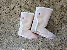 Lands End Girls Kids Shearling Back Lace Bow Boot Pale Pink size Youth 1