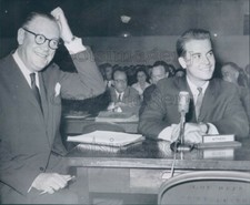 1960 Press Photo Dick Clark With Attorney Paul Porter at Payola Hearing