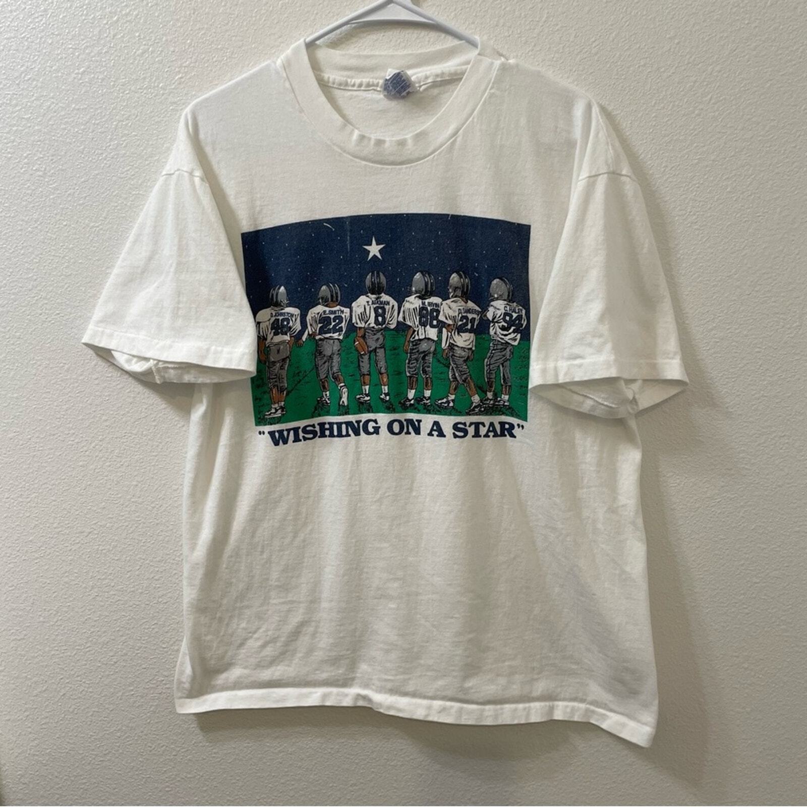 Hanes Dallas Cowboys Wishing on a Star Vintage Graphic Tee Aikman Smith Irvin