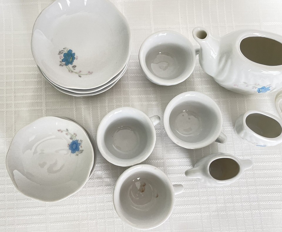 Vtg Children's Ceramic Tea Set Dishes White Blue Flowers Teapot Cups