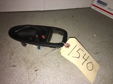 Door Handle Off 96 Satern Wagon S Series  Chevy