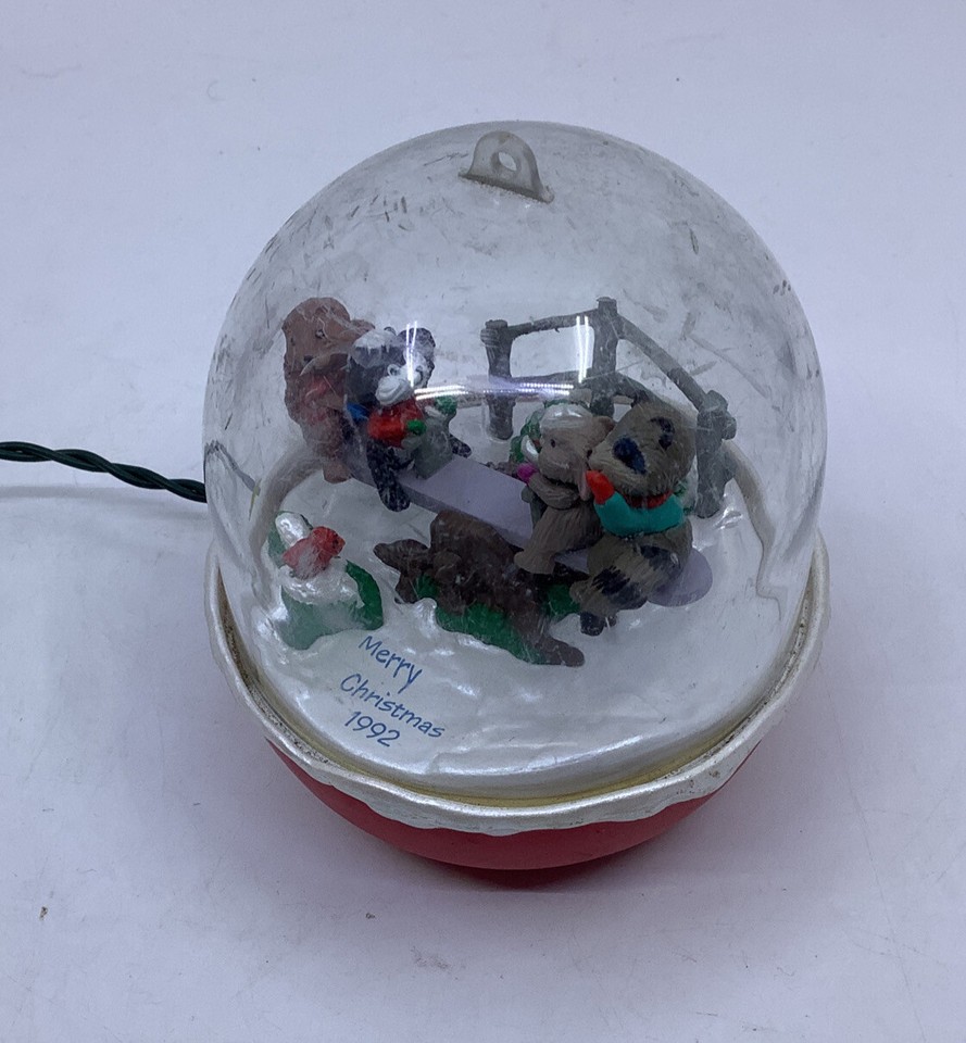 Hallmark Merry Christmas 1992 Animated Christmas Ornament eBay