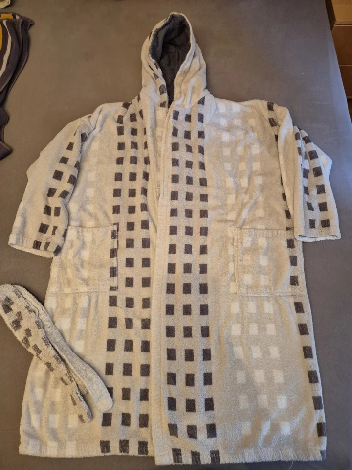 Bademantel mit Kapuze - Gr. 2XL XXL