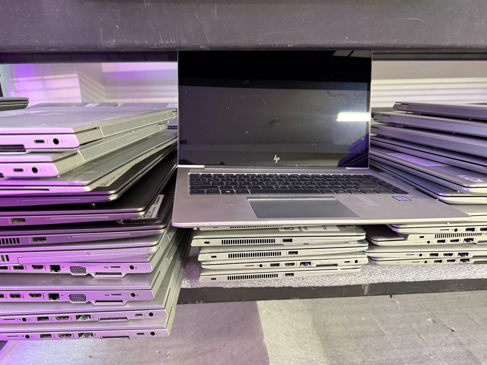Lot of 10 HP EliteBook 840 G5 Laptops