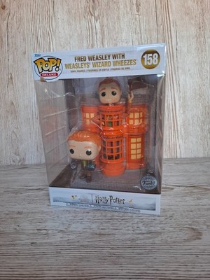 Funko Pop! Deluxe Fred Weasley with Weasleys' Wizard Wheezes #158 Harry Potter
