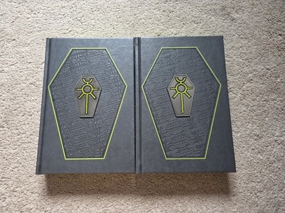 Limited edition: The Twice Dead King RUIN & REIGN By Nate Crowley