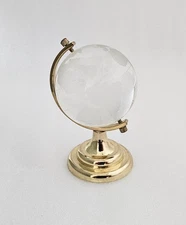 Crystal Glass World Rotating Globe with Metal Stand Stand 4" Peperwaight 