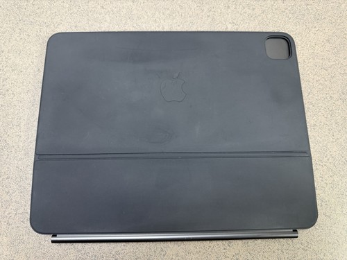 Apple iPad 13-inch Magic Keyboard A2974 (M4) Black - Photo 4/9