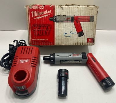 Milwaukee 0490-22 V4 Screwdriver Heavy Duty Kit