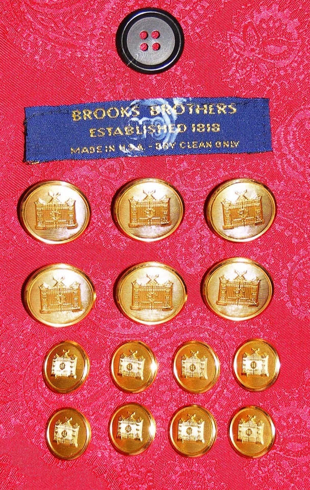 VINTAGE BROOKS BROTHERS BROOKSGATE GOLD GATE REPLACEMENT DB BLAZER BUTTON SET - Image 3 of 4