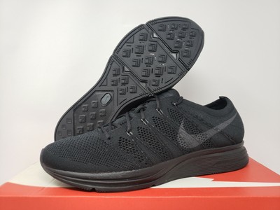 nike flyknit trainer triple black