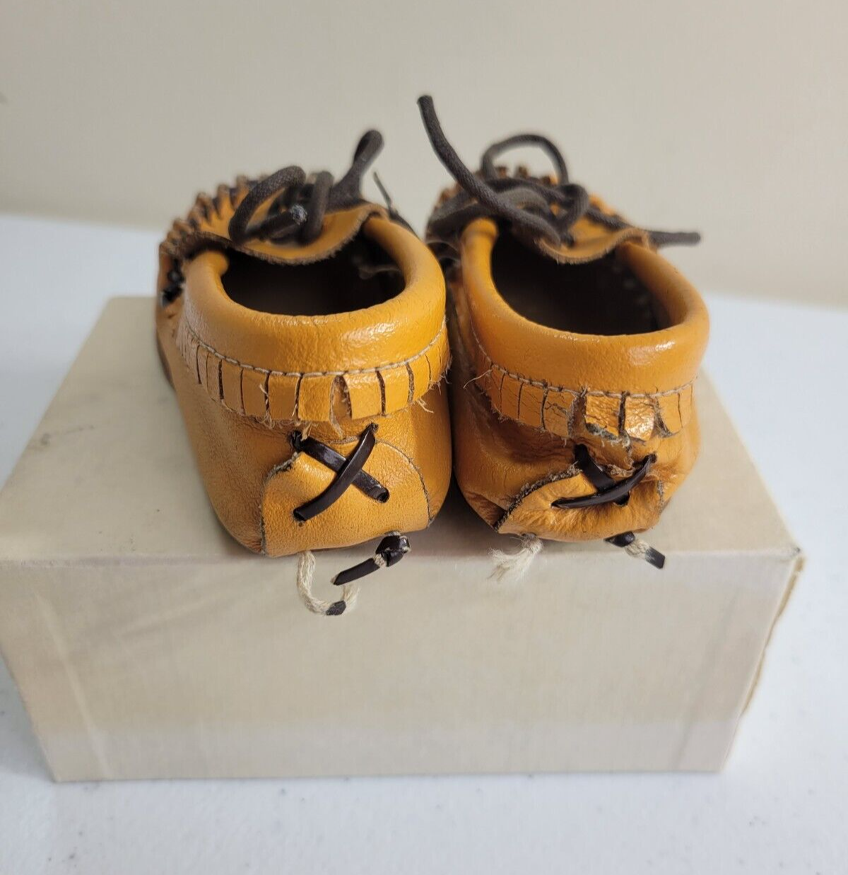 PANTOFOLA D’ORO Pantofole basse mocassino slip on in pelle gialla con stampa testa di toro per bambini taglia 3