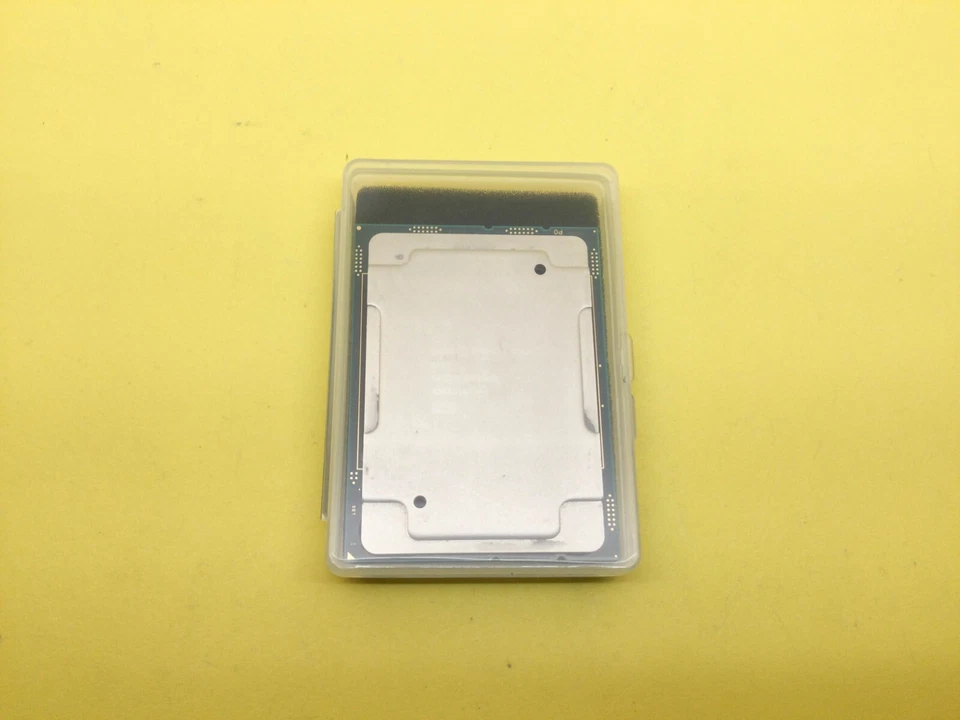 SRGZD Intel Xeon Gold 6208U 2.9GHz 16-Core FCLGA3647 22MB 150W CPU - Image 3 of 3