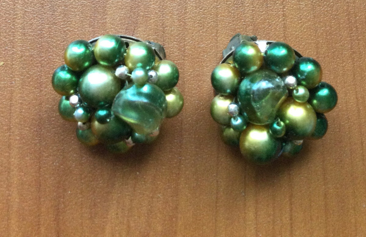 ☆関税込☆VINTAGE HOLLYWOOD×SMILEY★ONE-TOUCH BALL EARRING Vintage Clip On Green Earrings Ear Bobs Cluster Japan 1950s