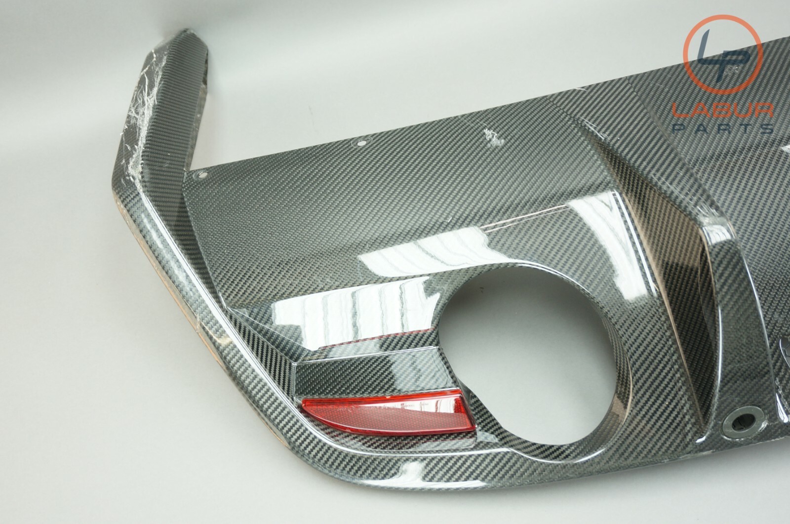 ASTON MARTIN 08-12 DBS REAR BUMPER LOWER VALANCE CARBON FIBER DIFUSER